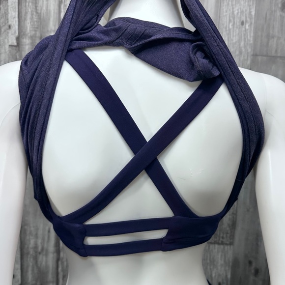 ⭐️Lululemon Twist & Reach Tank in Heathered Aeon [1689] - Picture 4 of 7